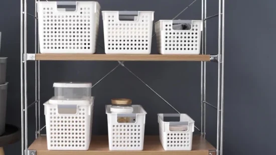 Uru Spot Supply Kitchen Neue Produkte Tragbarer stapelbarer, hochfester Haushalts-Aufbewahrungskorb aus Kunststoff mit Griffen